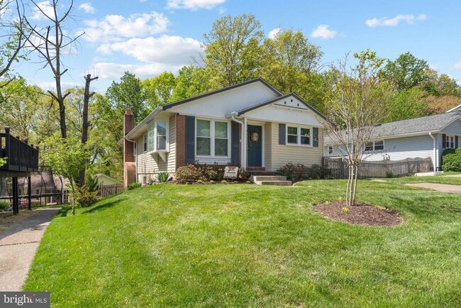 Building Photo - 12816 Greenhall Dr