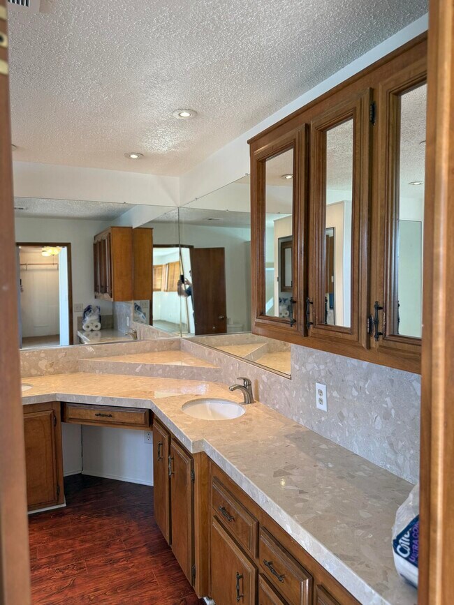 Building Photo - 74179 Mercury Cir W