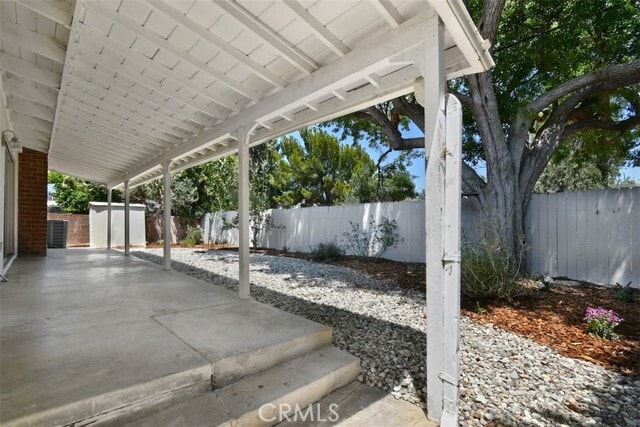 Building Photo - 5836 Wish