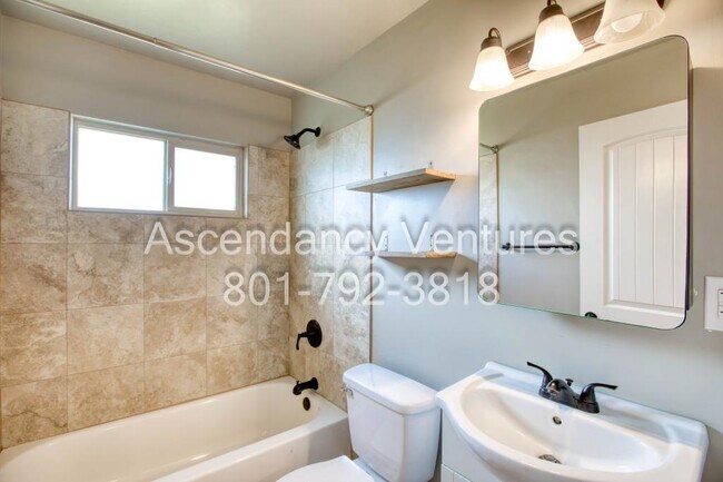 Building Photo - 4104 W 4865 S
