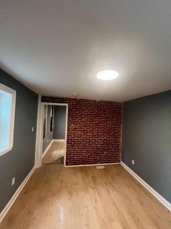 Building Photo - 809 N Harrison St