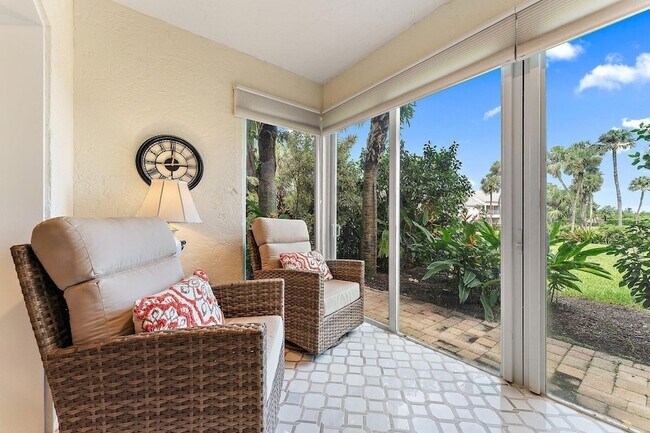 Building Photo - 2905 Fairway Dr N