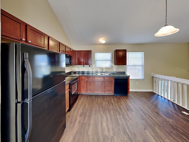 Building Photo - 128 Andiron Drive