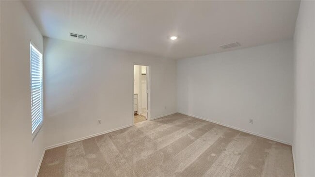 Building Photo - 1840 Wolford Wy