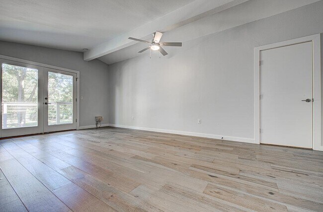 Building Photo - 6106 Shoal Creek Blvd