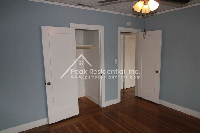 Building Photo - 1156 Santa Barbara St