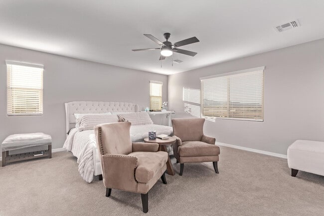 Building Photo - 19210 W Solano Dr