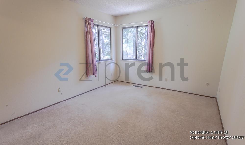 Building Photo - 11034 Juanita Ct