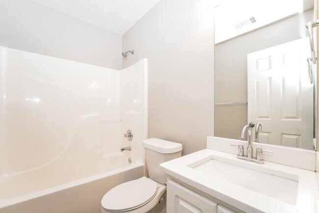 Building Photo - 3470 Garden Mist Cir