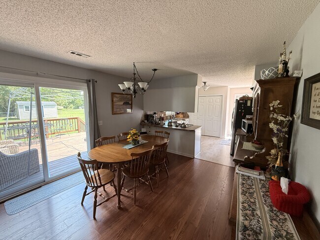 Building Photo - 2029 Bugle Dr