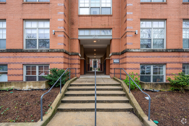 Entry - Parker Flats