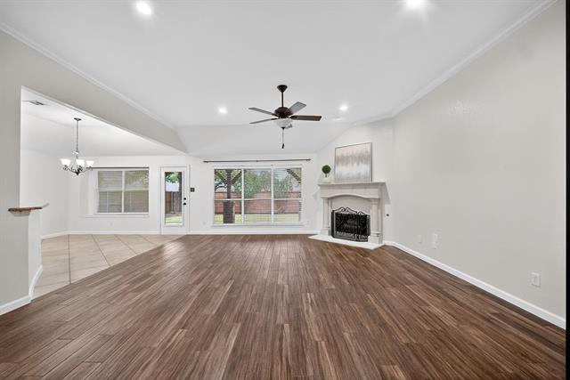 Building Photo - 313 Cave River Dr