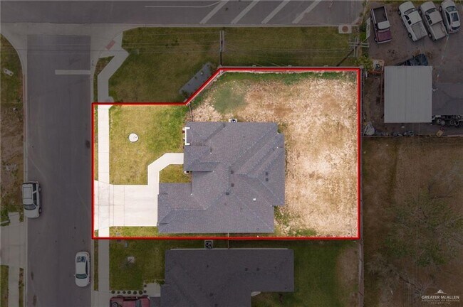 Building Photo - 18 Duncan Ln