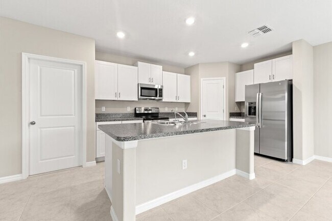 Building Photo - Like New Home For Rent in Touchstone!