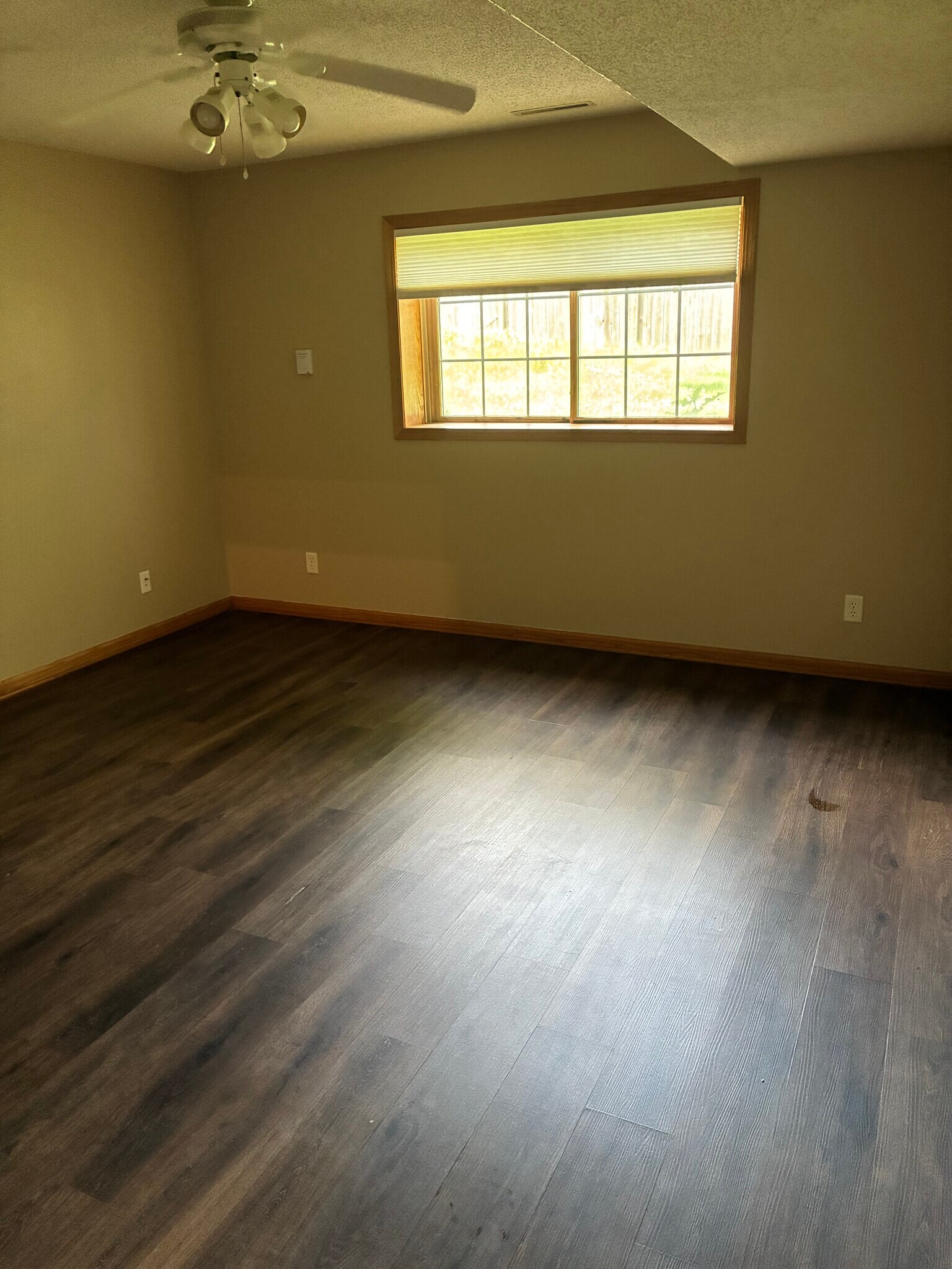 Building Photo - 4541 Twain Cir