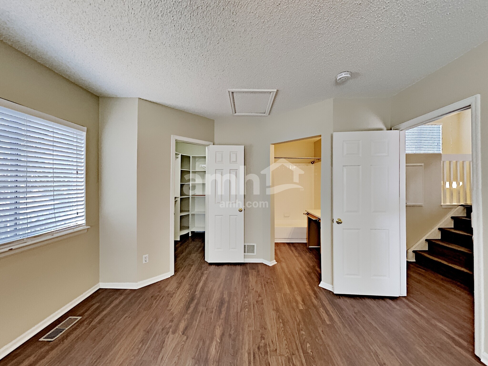 Building Photo - 5060 E 118th Ave