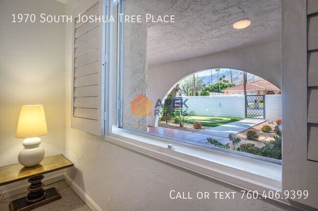 Building Photo - 1970 S Joshua Tree Pl