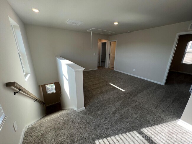 Building Photo - 149 Bird Dog Dr