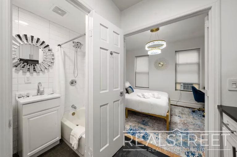 Building Photo - Modern 1BR/1BA in Prime Lower Manhattan | Fast Access to Midtown & Google HQ