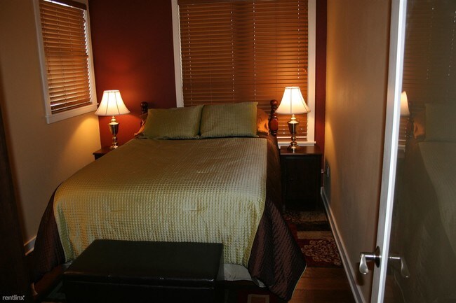 Building Photo - 1 br, 1 bath Condo - 6103 Monterra, Unit A