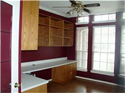 Building Photo - 202 Windrift Ct