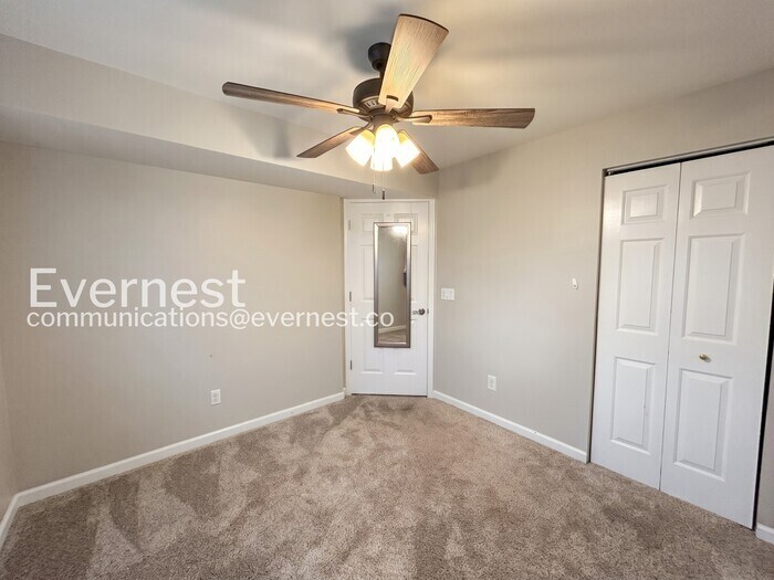 Building Photo - 7703 Porter House Dr