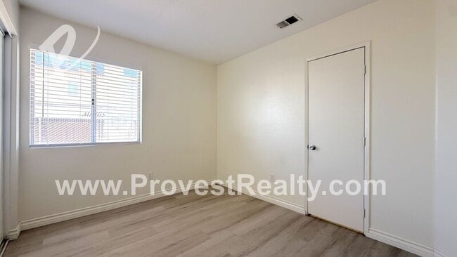 Building Photo - 6743 Banyan Ave