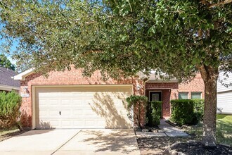 Building Photo - 19811 Breezy Cove Ct