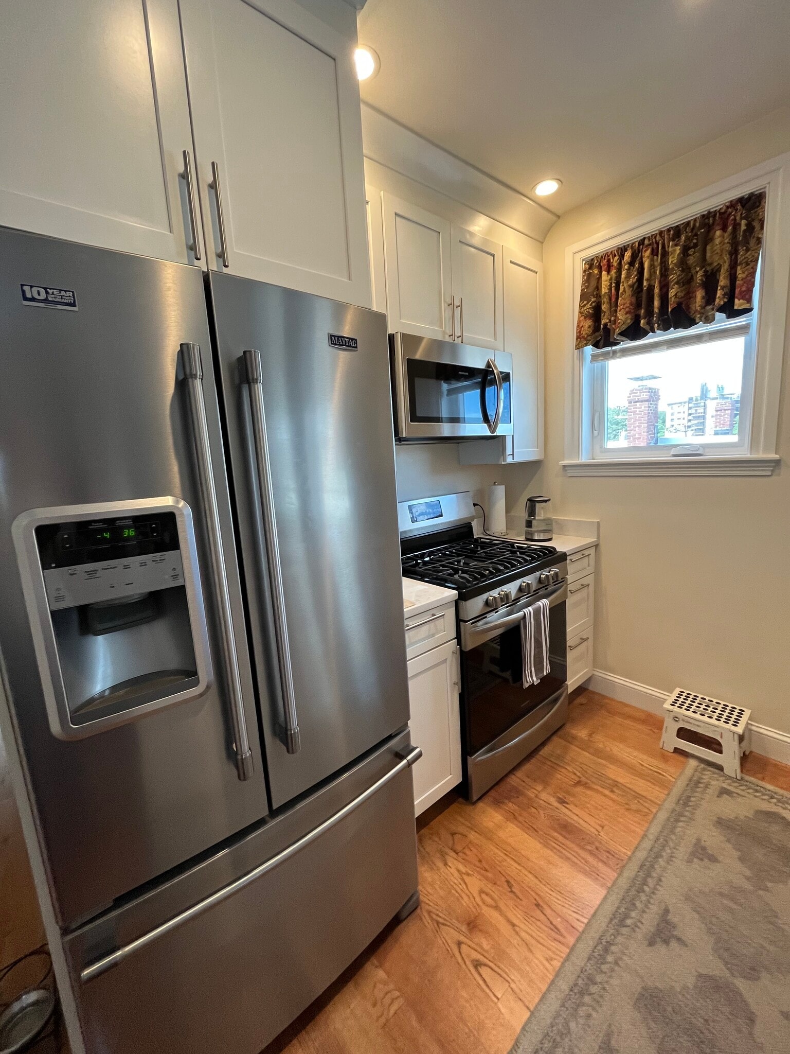 Building Photo - 925-927-927 Massachusetts Ave