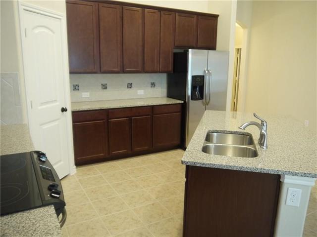 Building Photo - 316 Acadia Ln