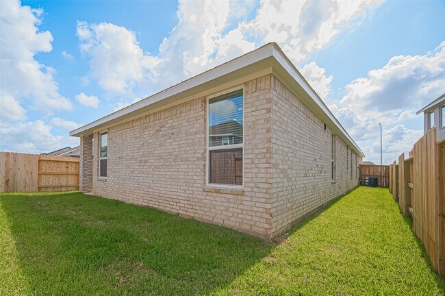 Building Photo - 6311 Serenity Terrace Dr