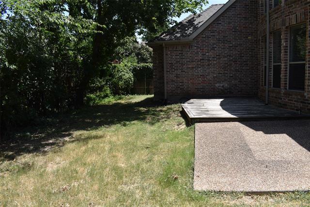 Building Photo - 910 Redbird Ln