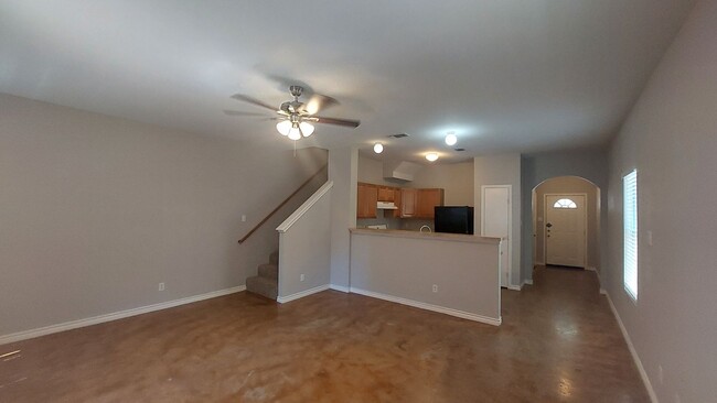 Building Photo - PENDING GRANITE KITCHEN UPDATE AND NEW FLO...