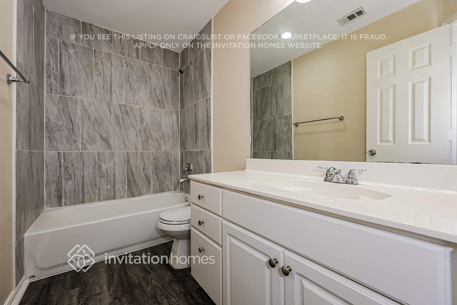 Building Photo - 11732 Latania Ln