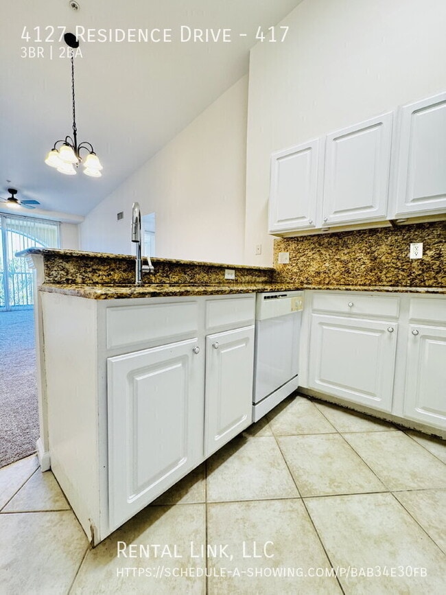 Building Photo - 4127 Residence Drive