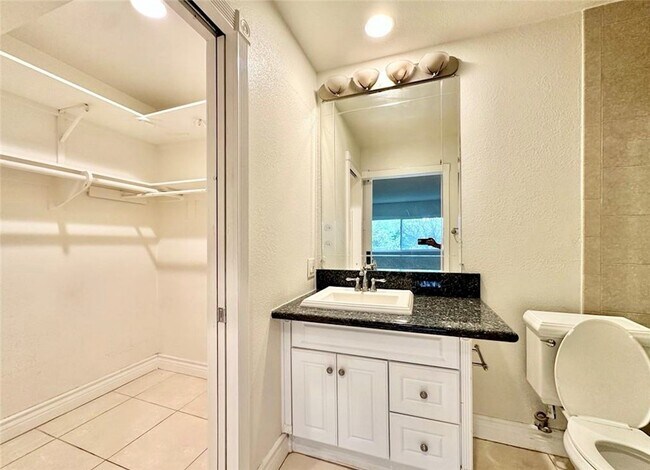 Building Photo - 4162 Fireside Cir