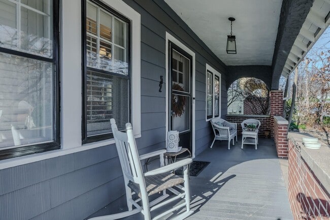 Building Photo - 52 Irma Ave