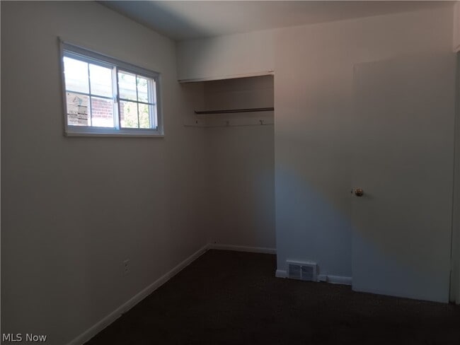 Building Photo - 12405 Emery Ave