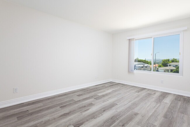 Building Photo - 6427 Dunlo Pl