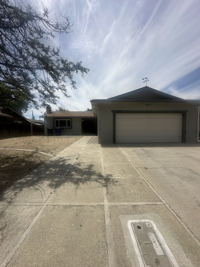 Primary Photo - Coming in August-Ceres Home!
