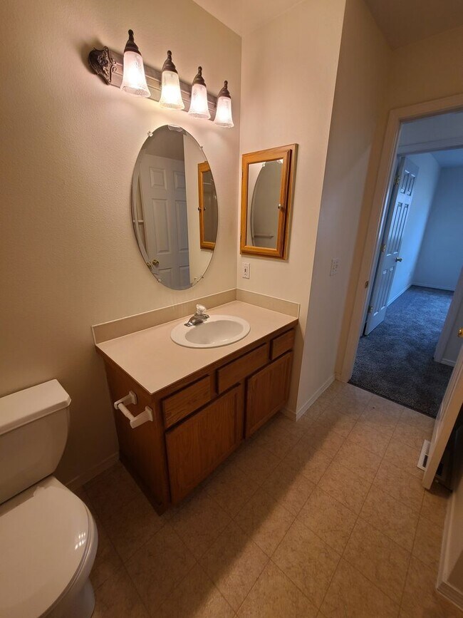 Building Photo - 4188 N Player Dr