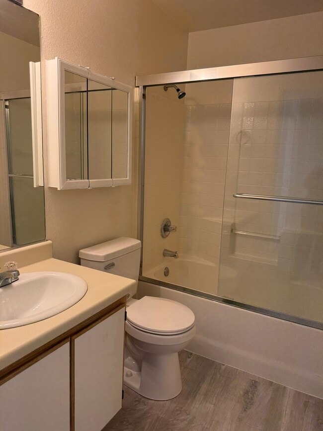 Building Photo - 876 Adobe Flat Dr