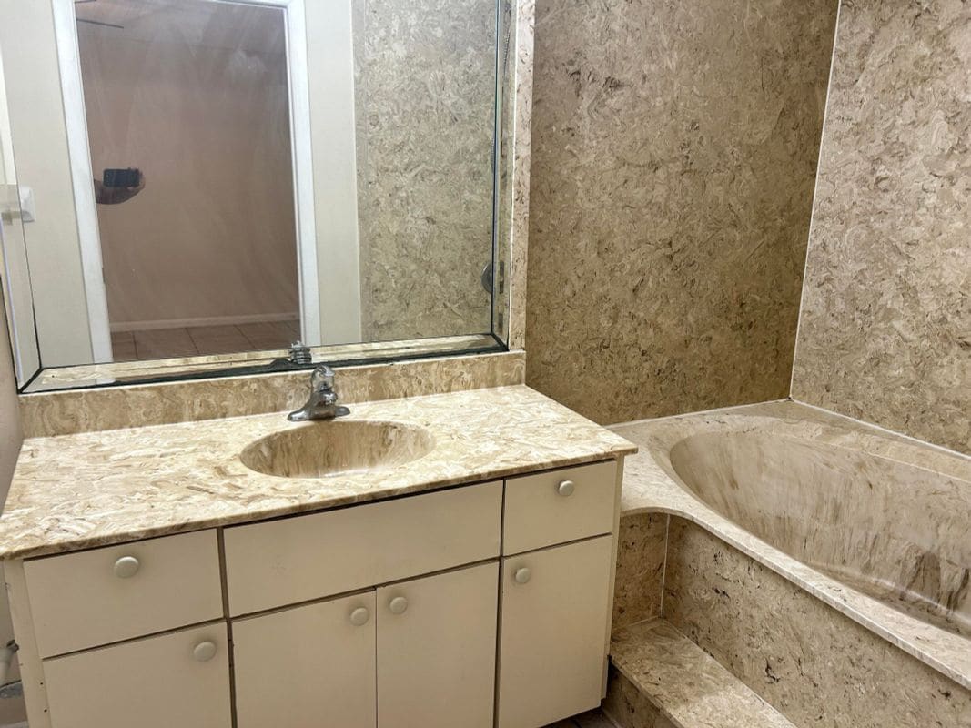 Building Photo - 23 Crossings Cir