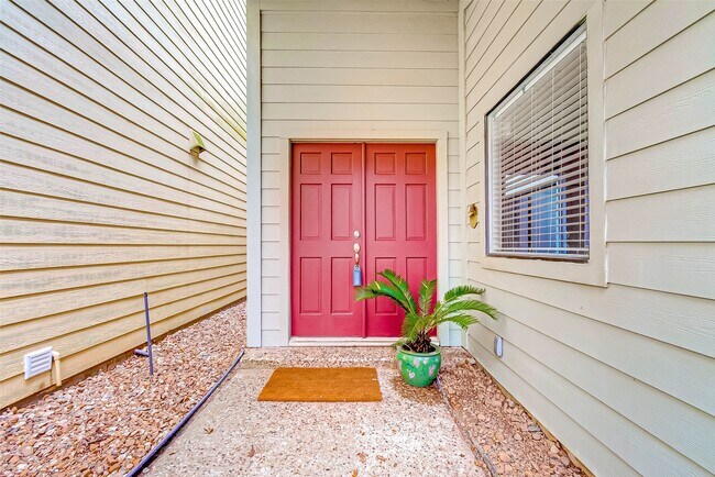 Building Photo - 395 Rancho Bauer Dr