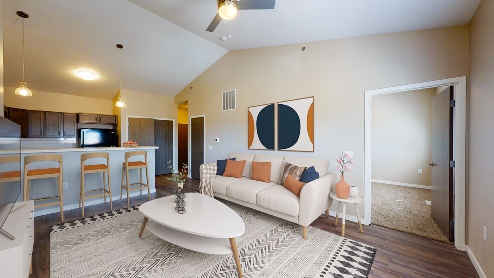 Building Photo - Grand Prairie Apartments & Townhomes