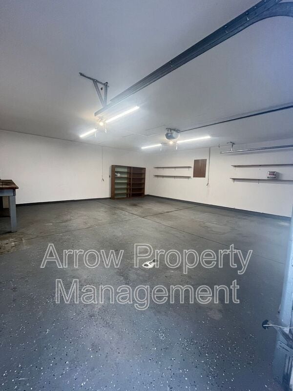 Building Photo - 1312 Peach St