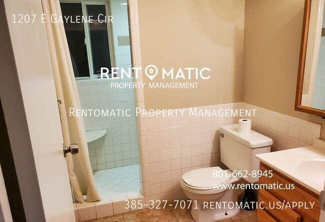 Building Photo - 1207 E Gaylene Cir