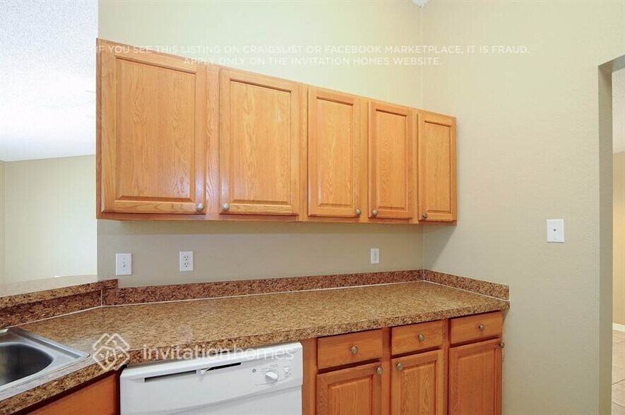 Building Photo - 809 Greenbelt Cir