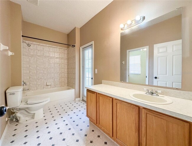 Building Photo - 2776 Cabernet Cir