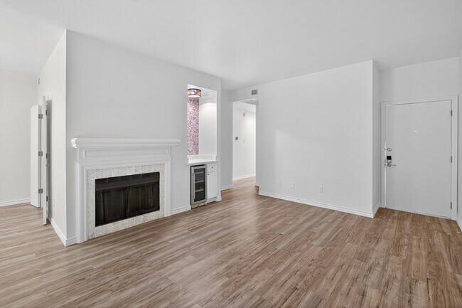 Building Photo - 6315 Campbell Rd
